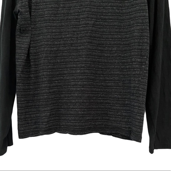 🌻3/$18 or 5/$25🌻Distortion Long Sleeve Tee - Picture 5 of 8